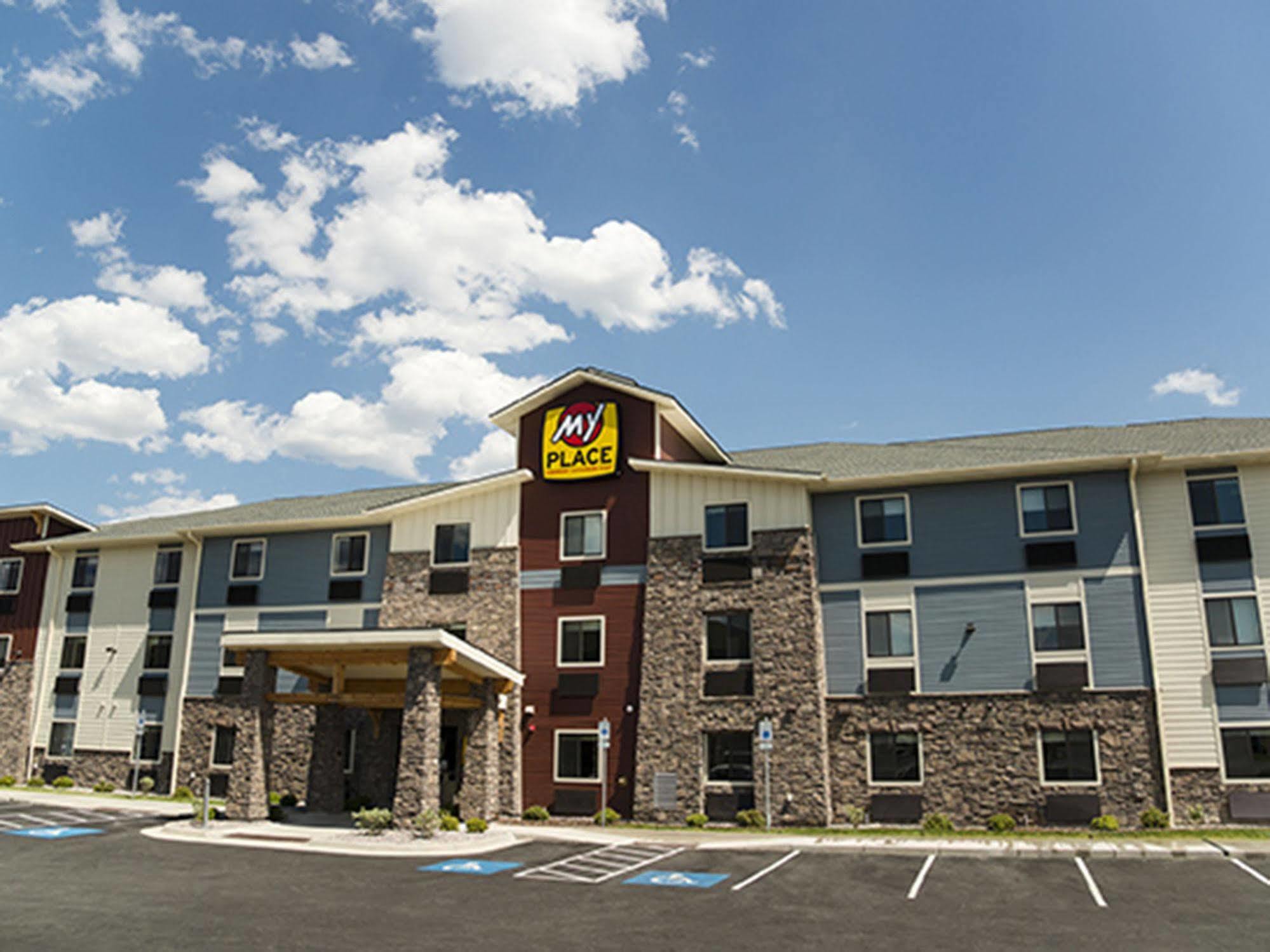 My Place Hotel-Grand Forks, Nd Exterior photo